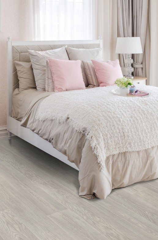 Castle%20White%20raum.jpg